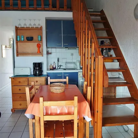 4rb71 - F2 Mezzanine Avec Vue Collioure